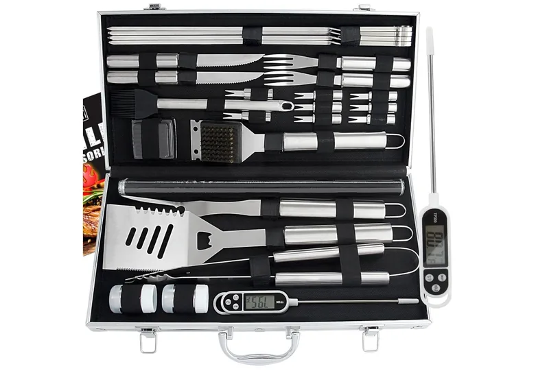 ROMANTICIST 28-piece BBQ tool set in aluminum carrying case with thermometer